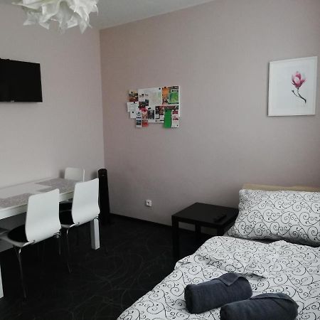 Apartman Lednicka Břeclav Εξωτερικό φωτογραφία